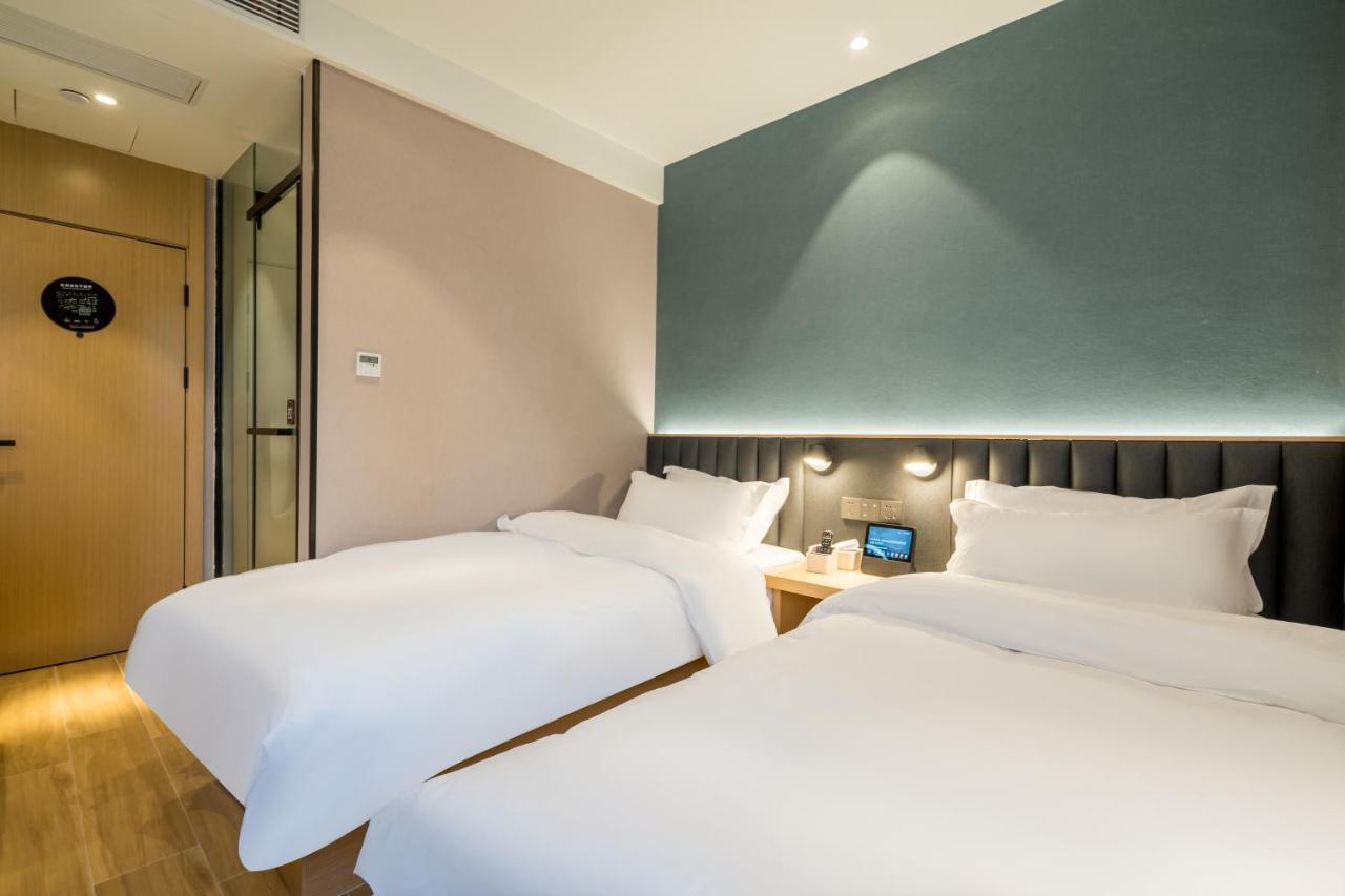 Meego Smart Select Hotel Shanghai Esterno foto